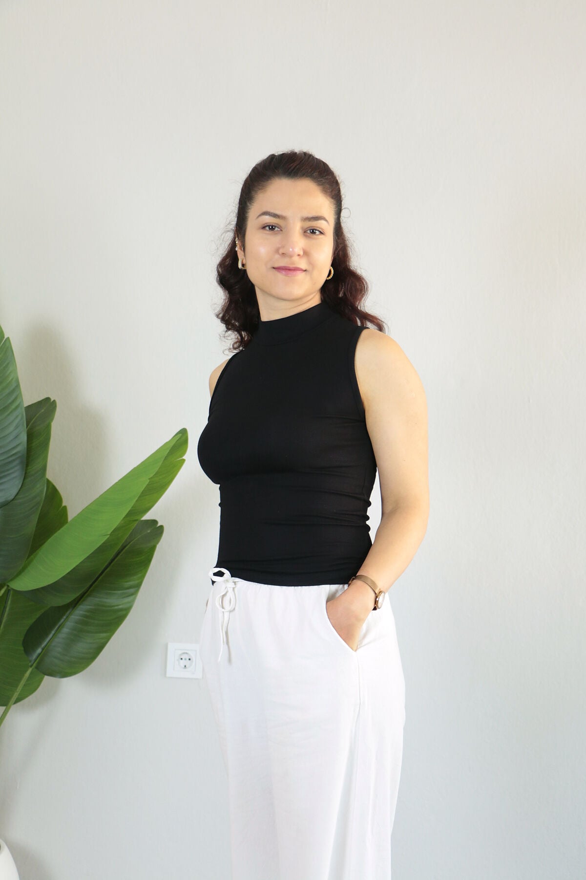 Anti Alerjik Pamuklu Full Likralı Sıfır Kol Balıkçı Yaka Body L - siyah