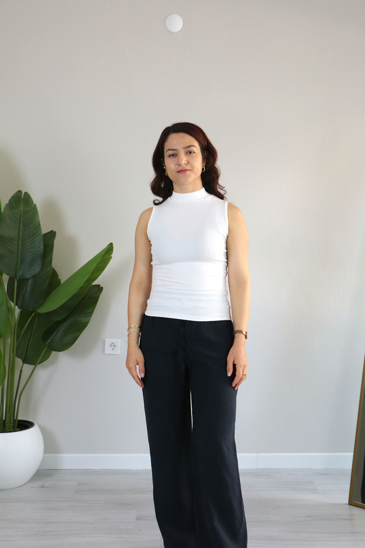 Anti Alerjik Pamuklu Full Likralı Sıfır Kol Balıkçı Yaka Body XL - beyaz