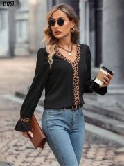 Kadın V Yaka Leopar Detaylı Krep Yeni Tarz Bluz 2XL-3XL