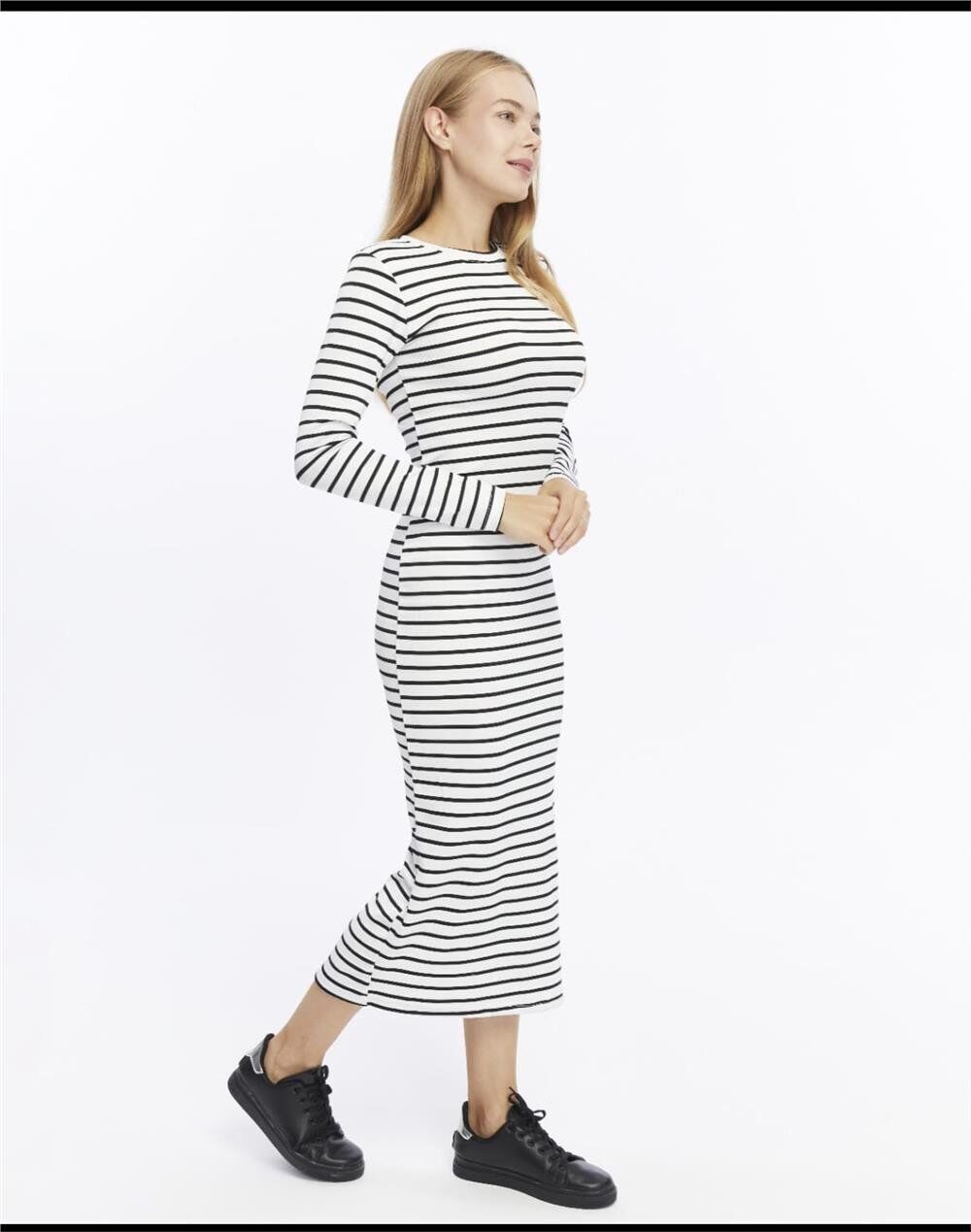 Kadın Çizgili Desen Burgu Kumaş Uzun Kollu Elbise M - beyaz