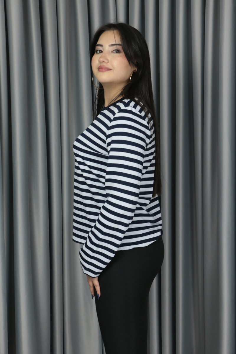 Premium Seri Lacivert Çizgili Yaka Biyeli Sweat M