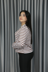 Premium Seri Kahverengi Çizgili Yaka Biyeli Sweat L