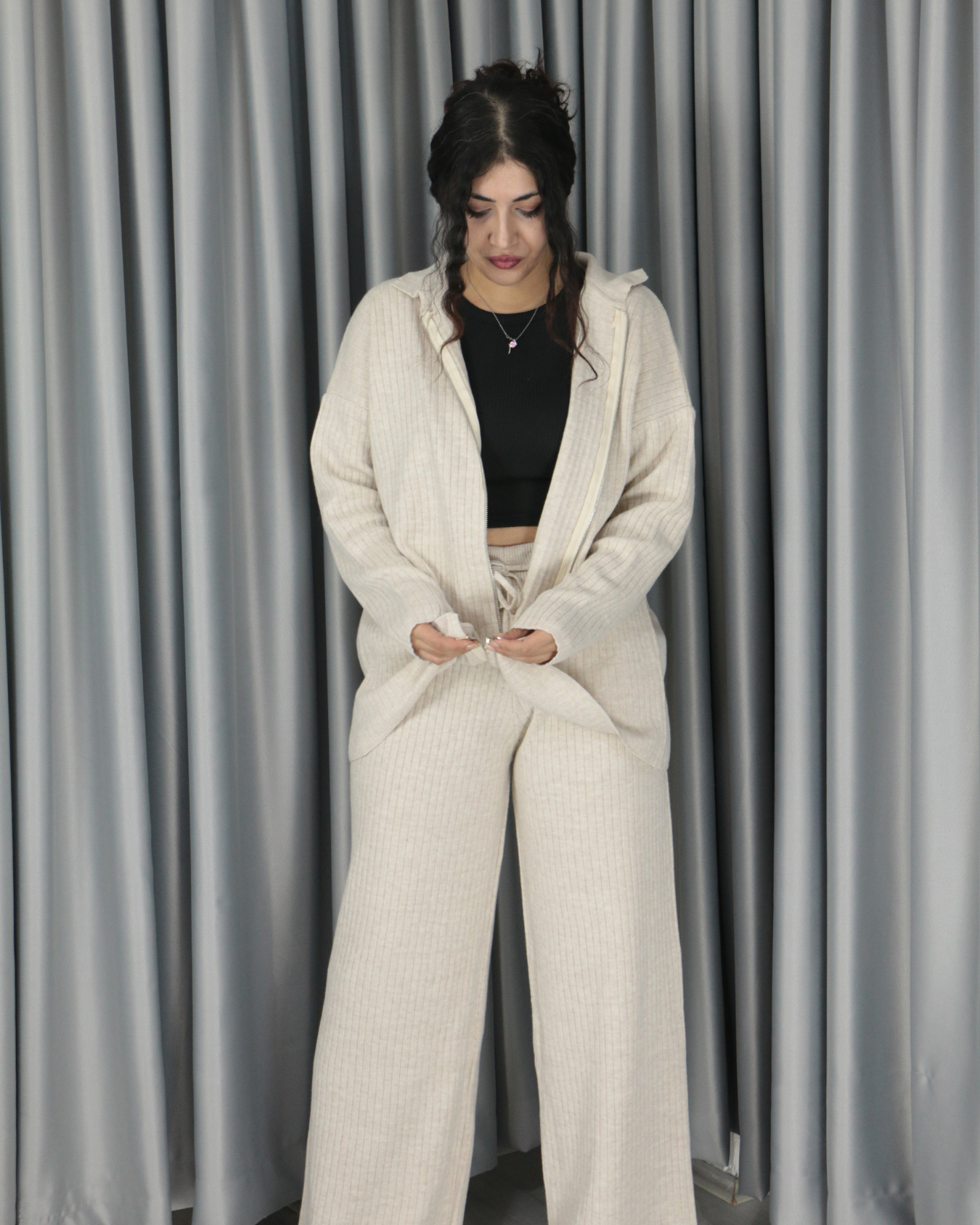 Yumuşak dokulu oversize standart triko takım Standart - krem