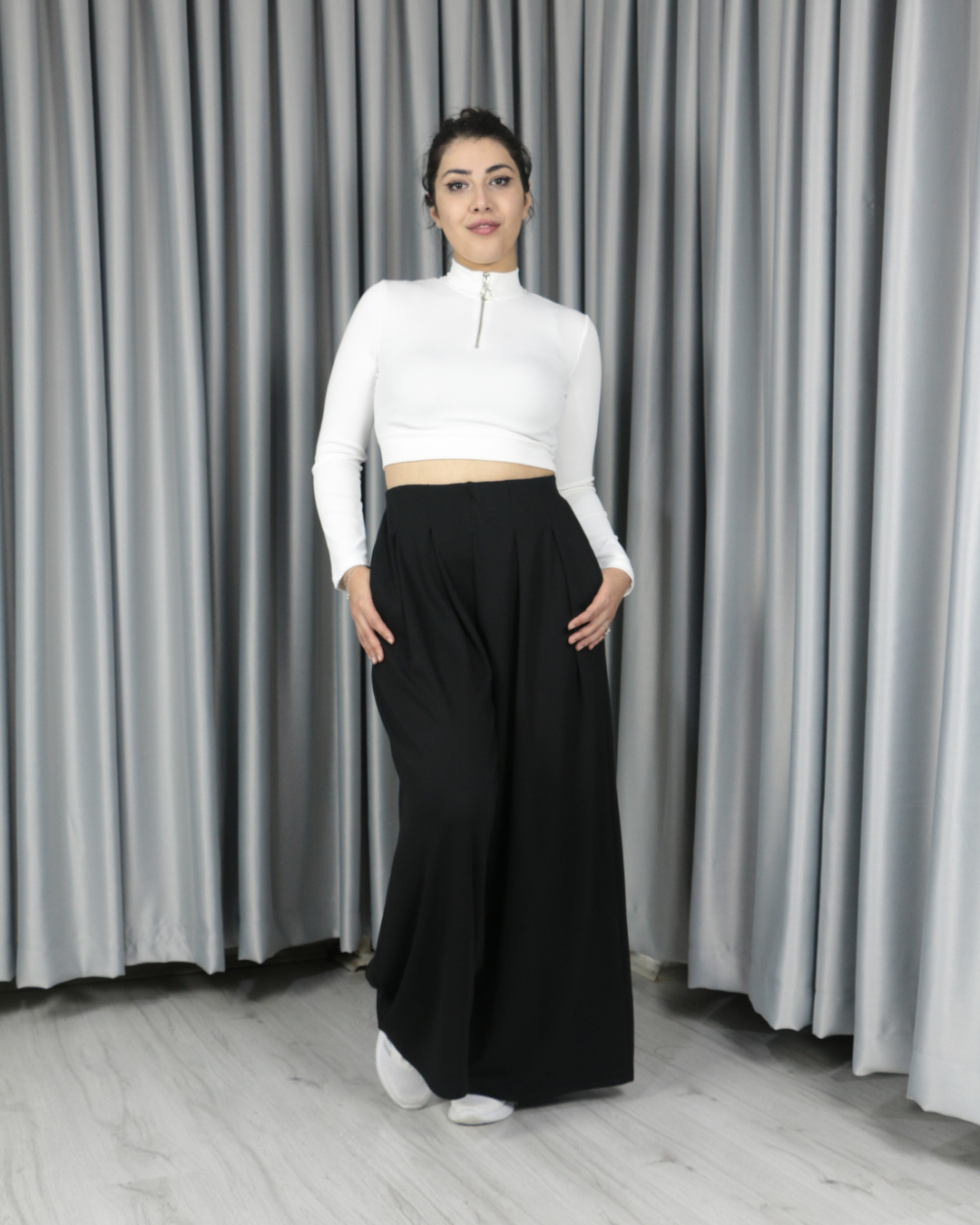 Modal Kumaş Bol Paça Pileli Yüksek Bel Pantolon siyah - S