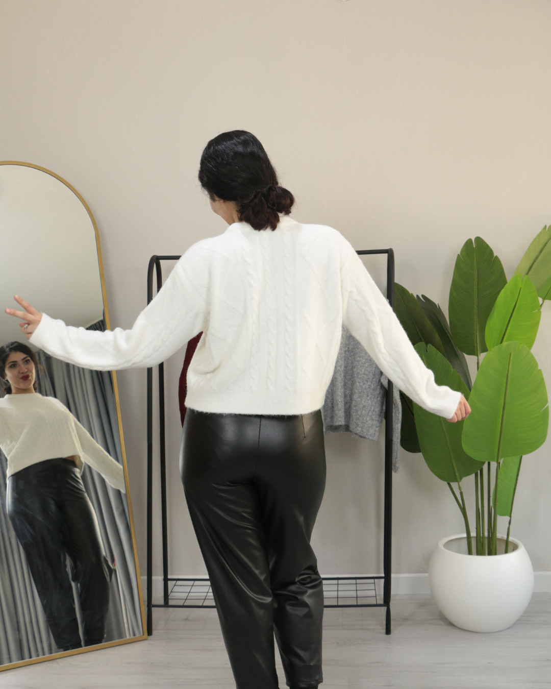 Premium Bisiklet Yaka Yumuşak Dokulu Örgü Desenli Triko Kazak Standart - ekru