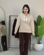 Yakası Fular Detaylı Yumuşak Dokulu Kışlık Triko Kazak Standart - bej