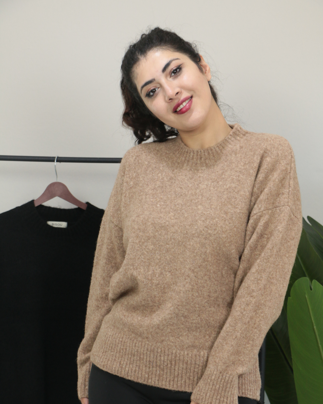 Premium Bisiklet Yaka Yumuşak Dokulu Triko Standart - bej