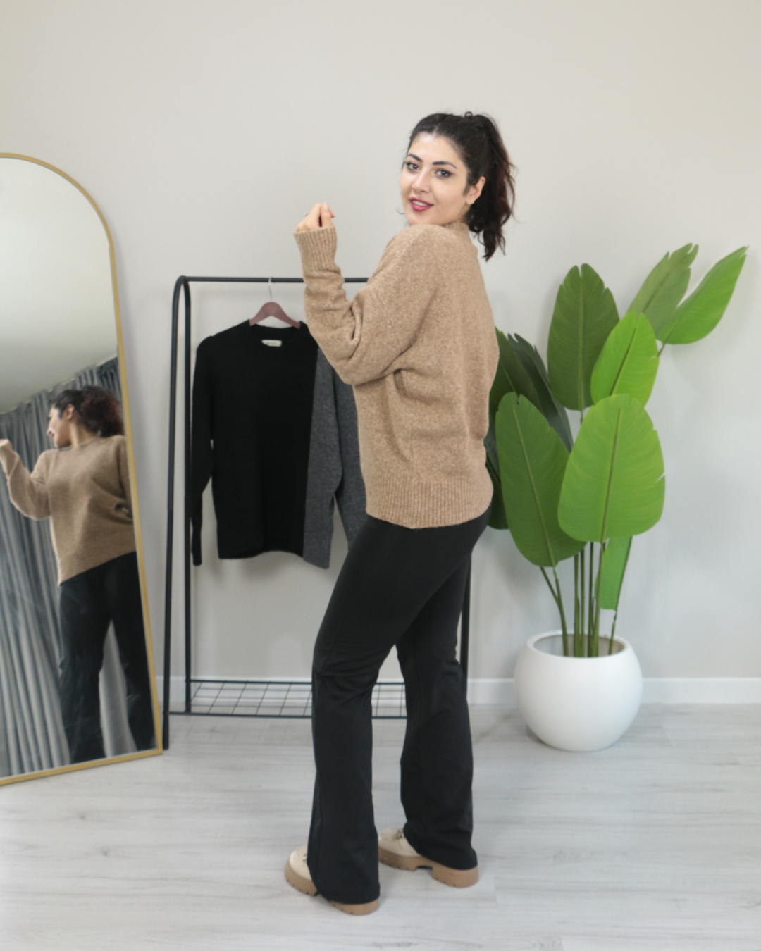 Premium Bisiklet Yaka Yumuşak Dokulu Triko Standart - bej