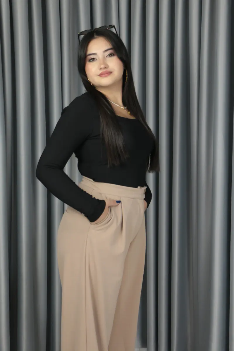 Kadın Krep Kumaş Kolay Ütülenir Düğmeli Kapama Detay Palazzo Pantolon XL - bej