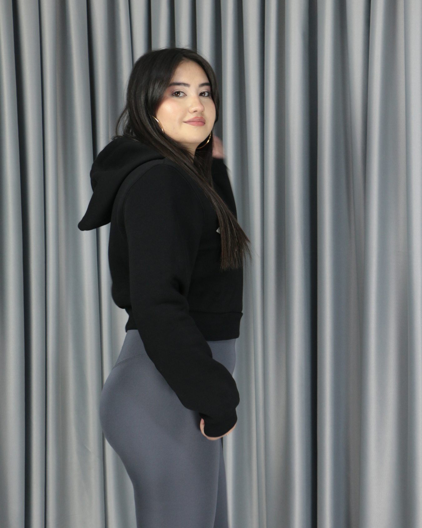 Kadın Michigan Nakış Detaylı Ekru Crop Kapüşonlu Kalın İçi Polarlı Oversize Sweatshirt S - siyah