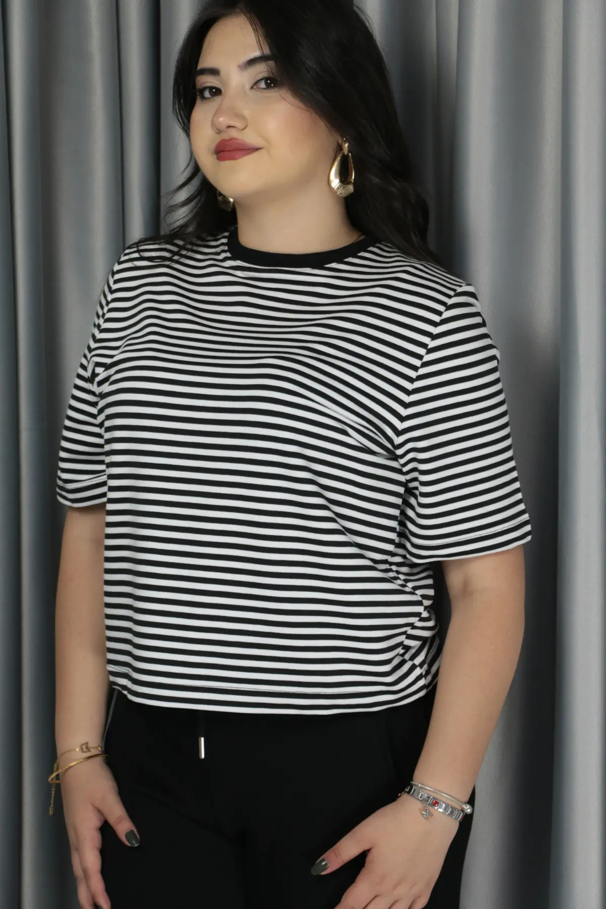 Premium Seri Tshirt S - siyah çizgili